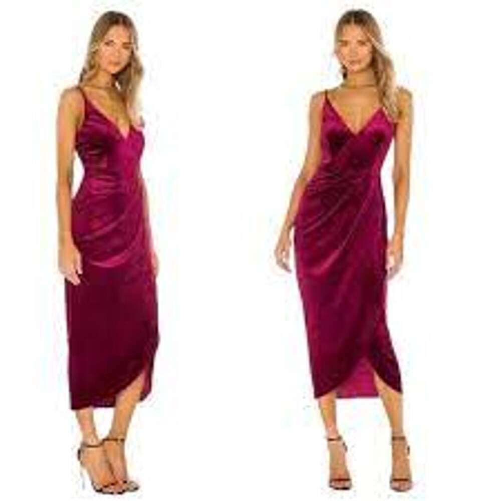 NEW Yumi Kim Red Wine Velvet V Neck Spaghetti Strap Midi Felicity Dress Size S